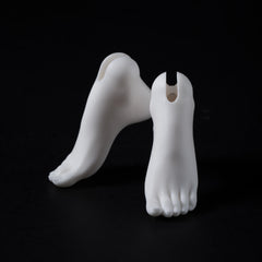 DollZone 1/4 bjd hands and feet for 42cm female body