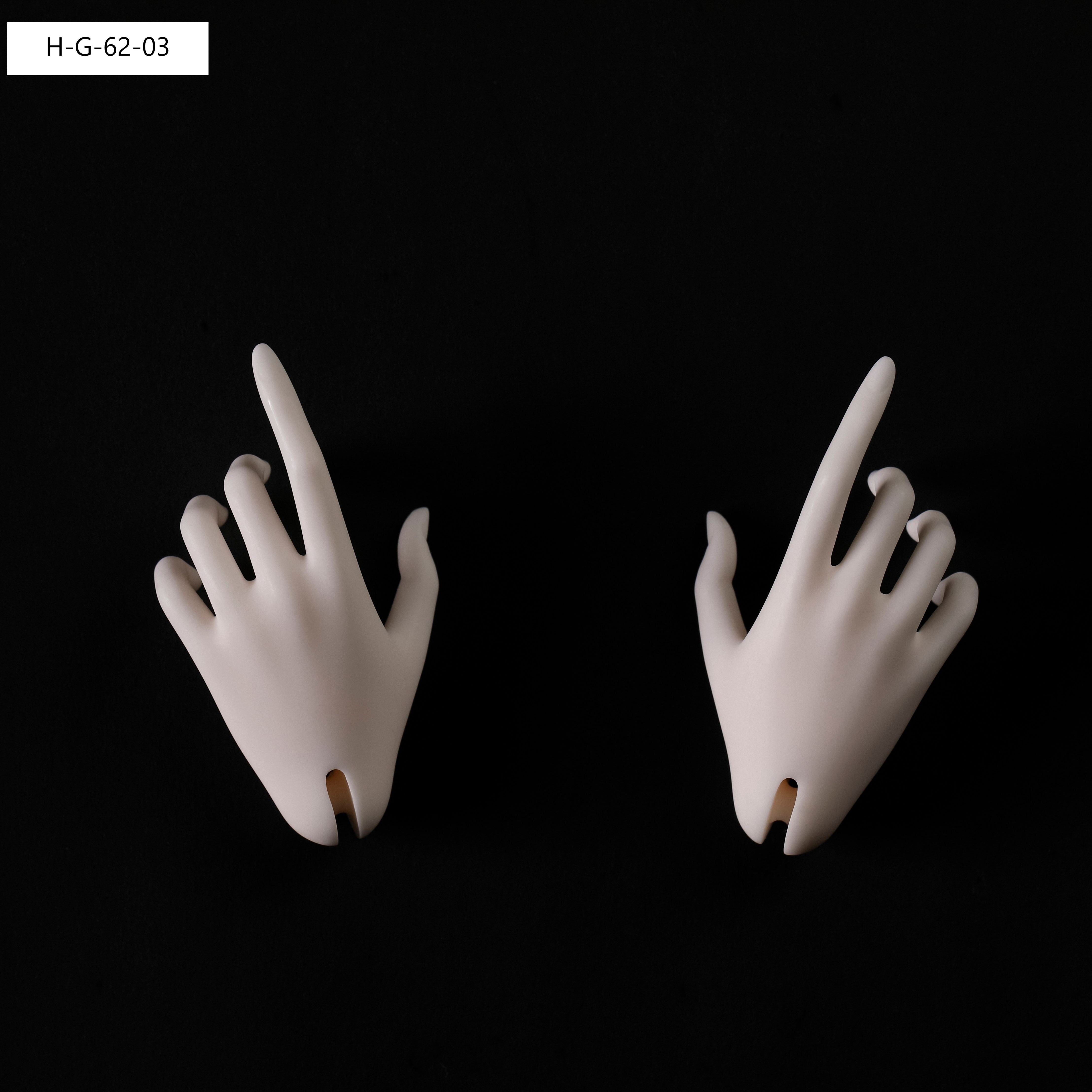 DollZone hands and feet for 62cm BJD male