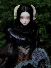 WonderlandDoll Fluffy 68 hand gesture bjd horn