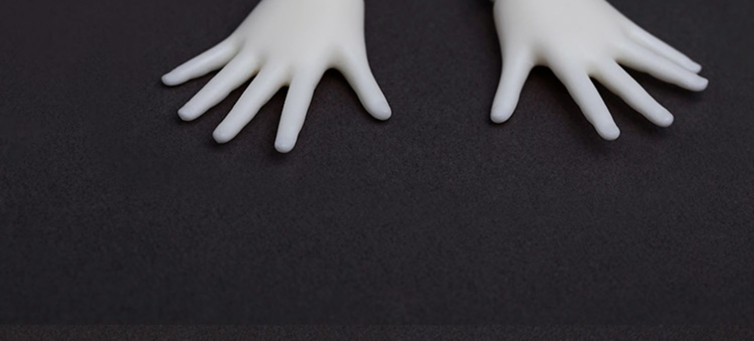 DollZone 1/6 hands for B27 body