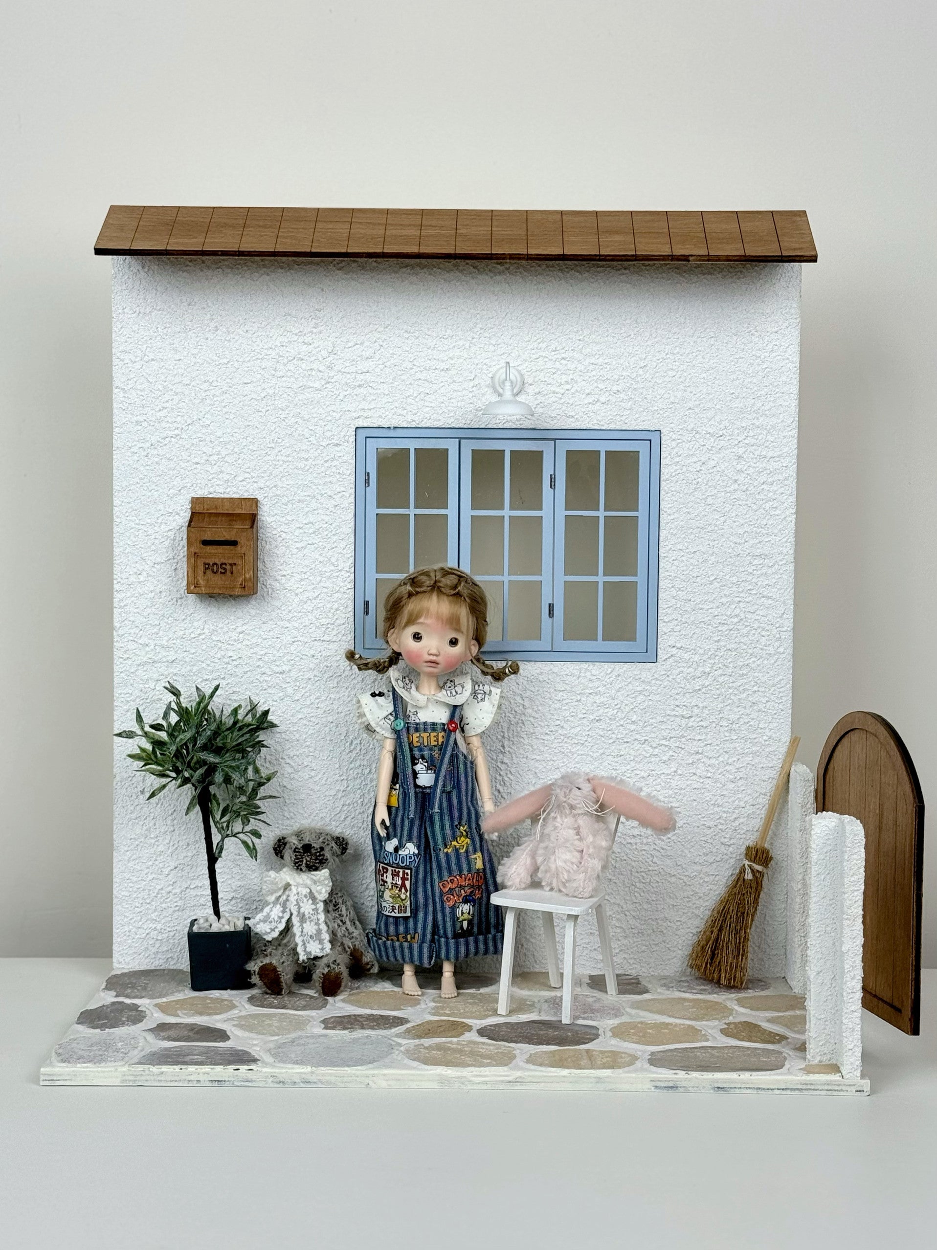 Miniature Dollhouse 1/3 1/4 1/6 1/12 Courtyard DIY