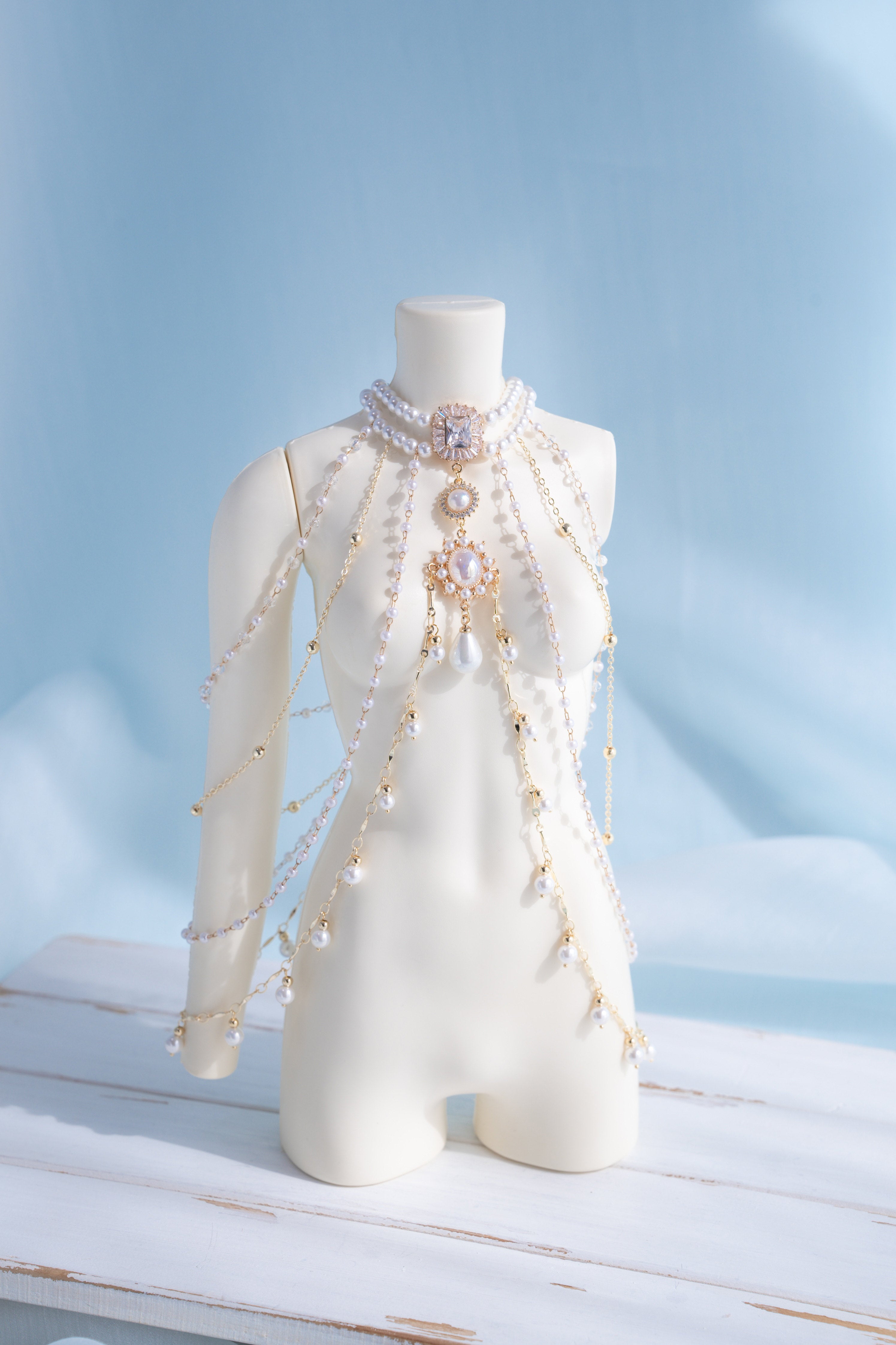Romantic In Apertures 1/3 BJD Body chains Snow White Zircon Shawl Necklace