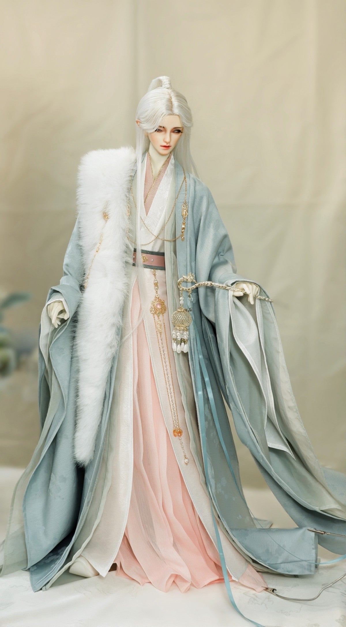 Fourteen 1/4 1/3 75cm Ancient-style outfits BJD clothing