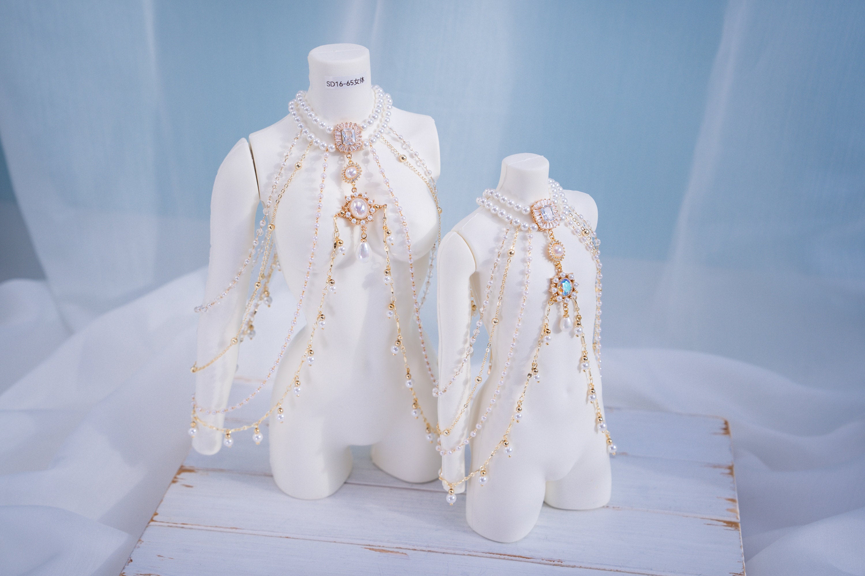 Romantic In Apertures 1/3 BJD Body chains Snow White Zircon Shawl Necklace