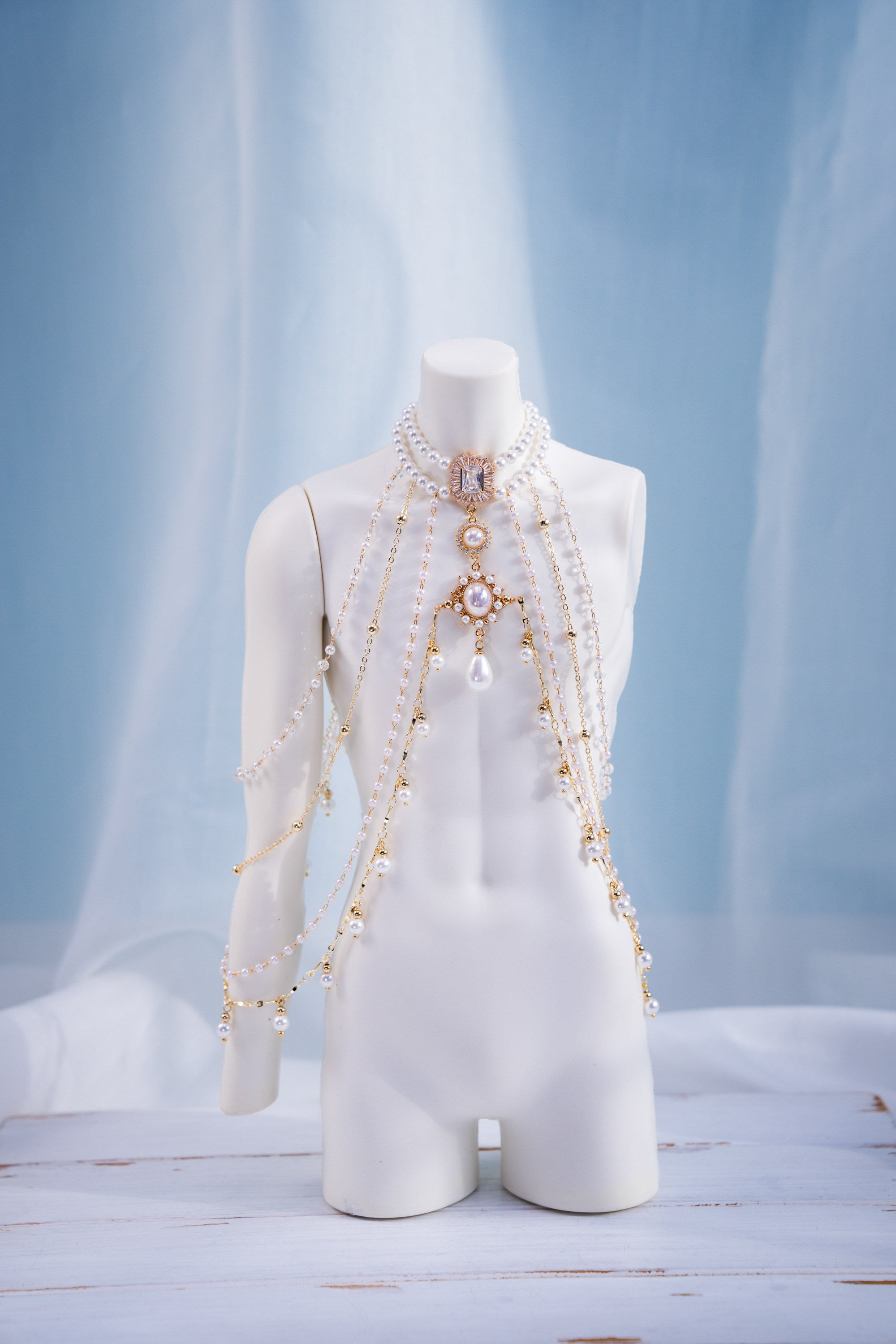 Romantic In Apertures 1/3 BJD Body chains Snow White Zircon Shawl Necklace