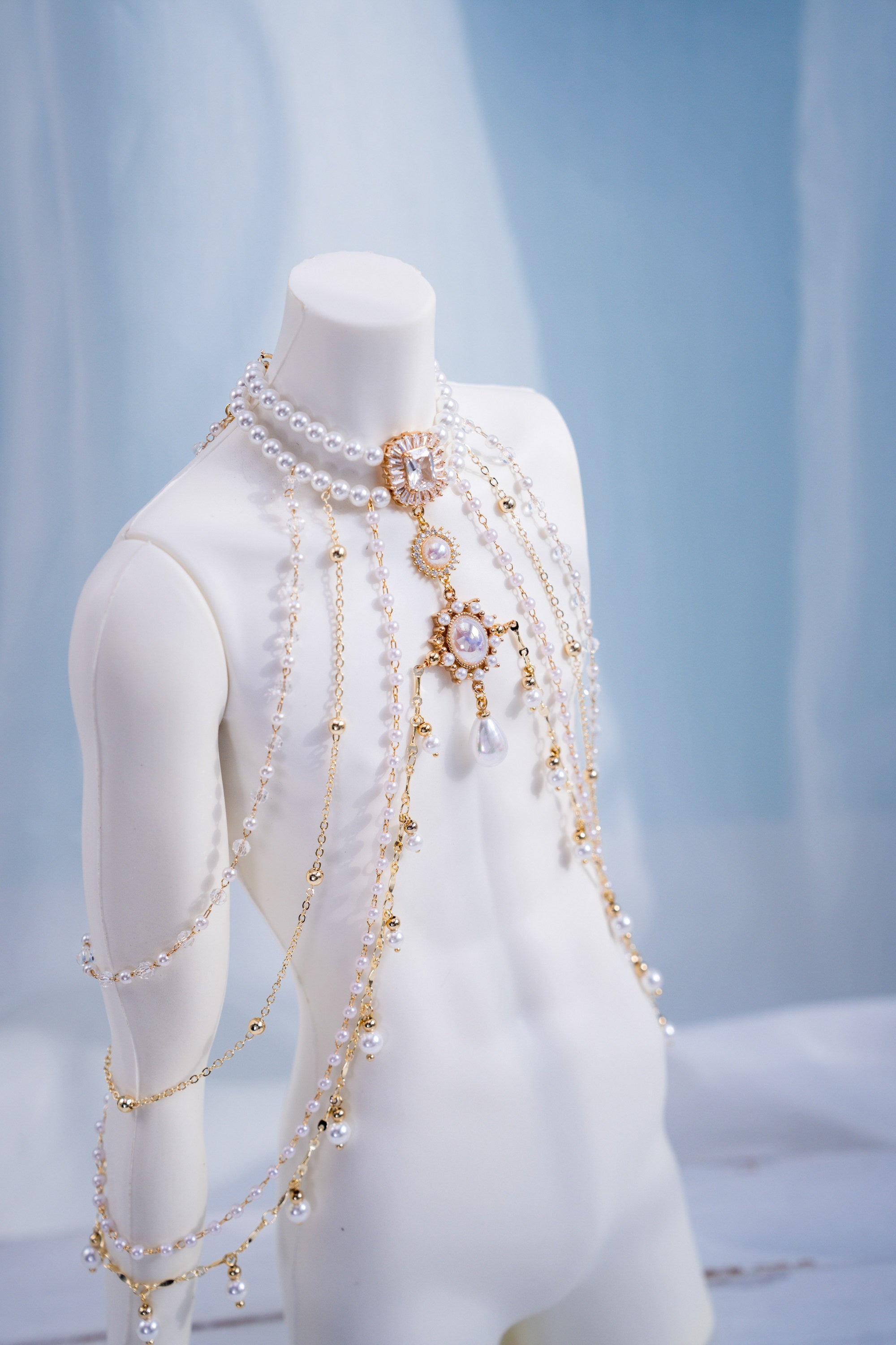 Romantic In Apertures 1/3 BJD Body chains Snow White Zircon Shawl Necklace