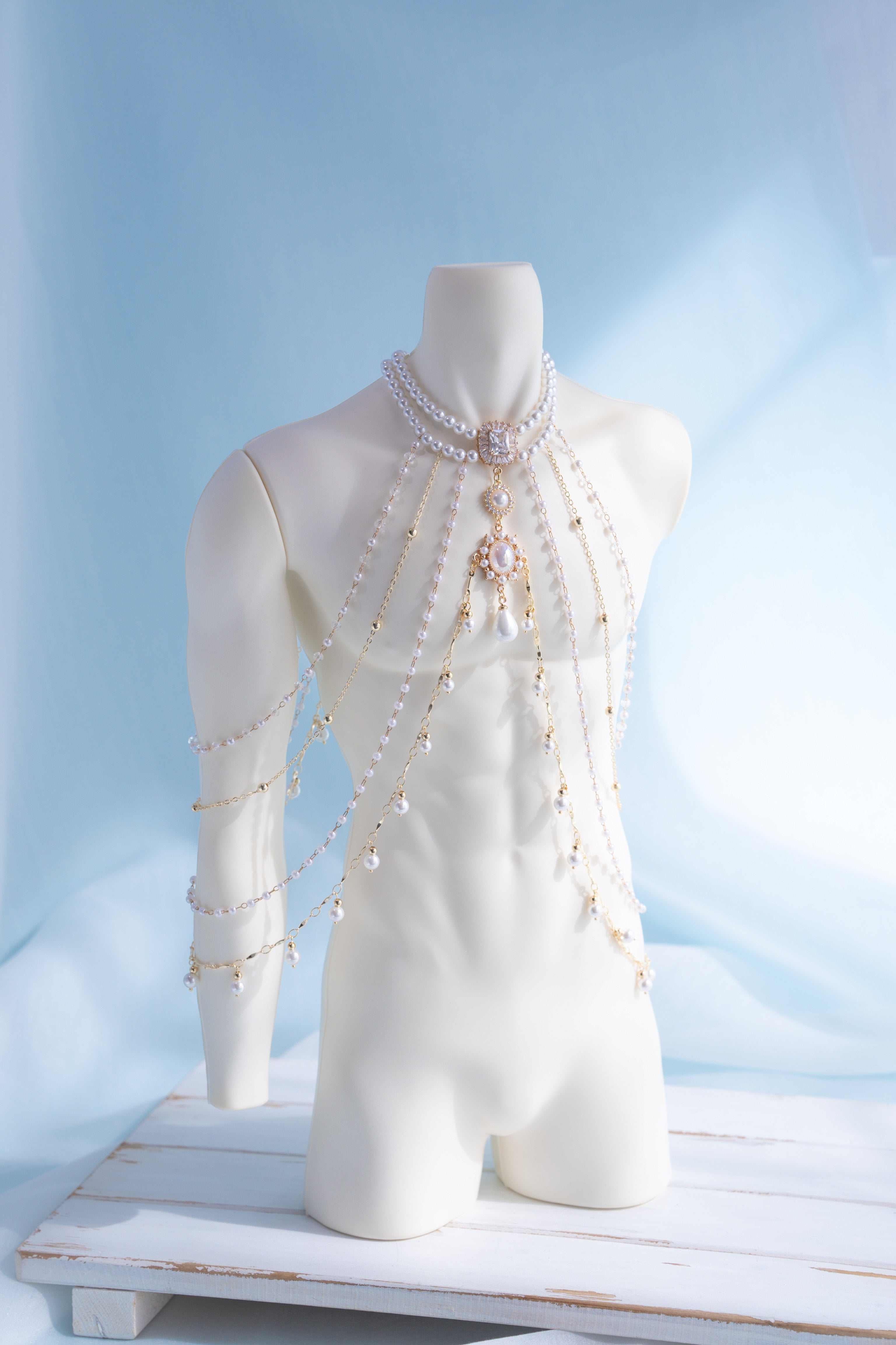 Romantic In Apertures 1/3 BJD Body chains Snow White Zircon Shawl Necklace