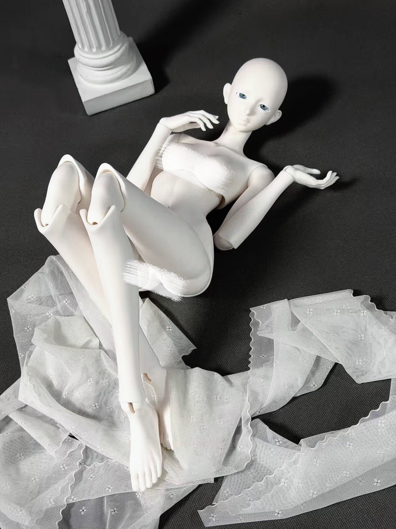 WonderlandDoll 1/3 64cm BJD head Chloe & body
