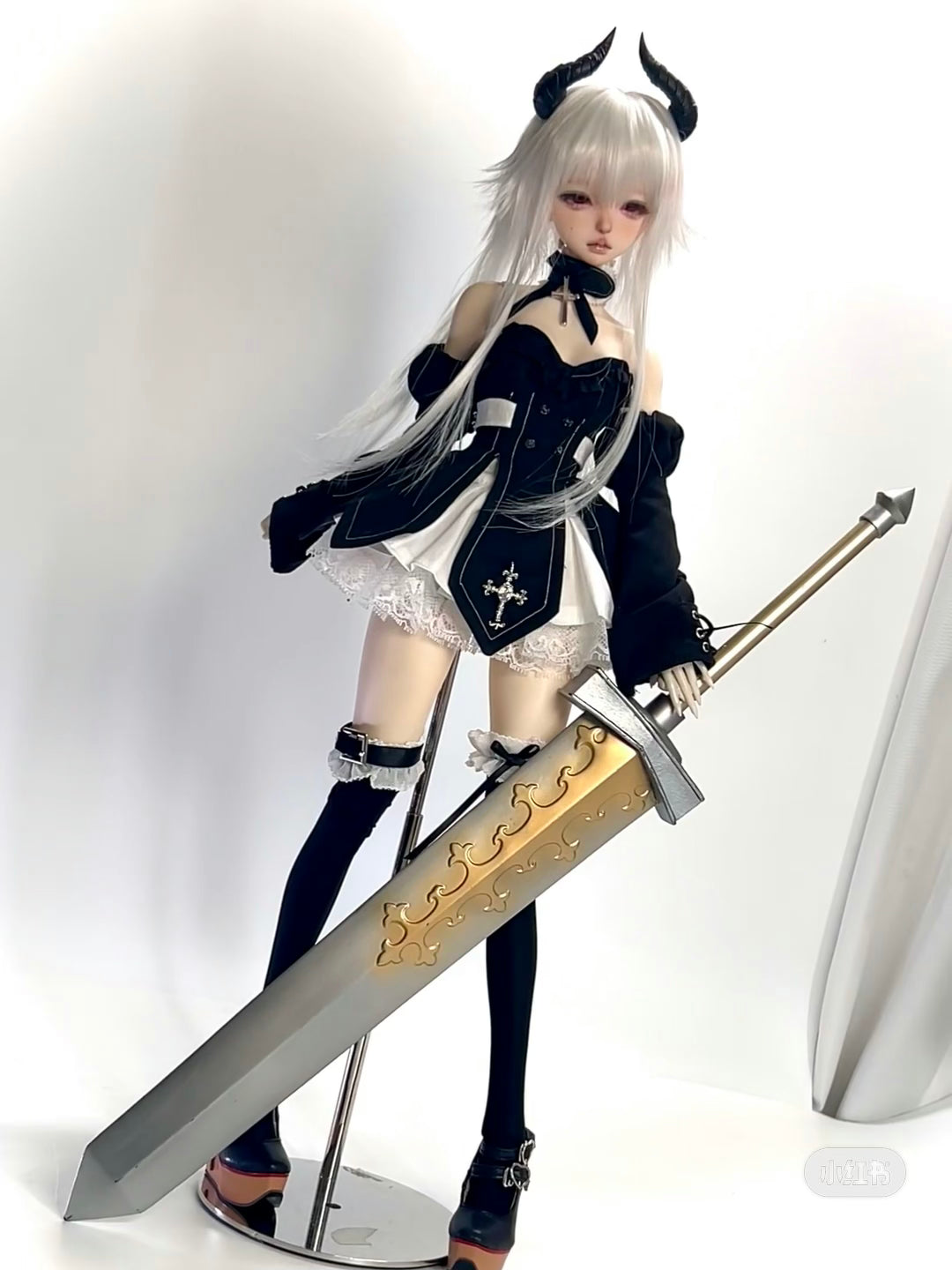 Arctic Rabbit 1/4 BJD Head ChloAI half sleeping