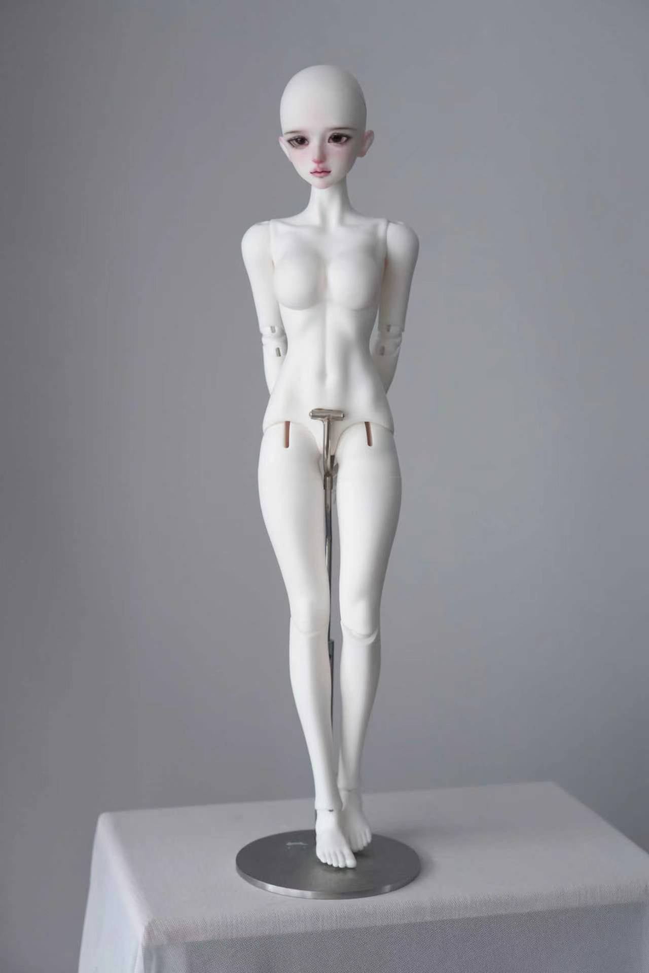 Soleil 1/4 BJD female body