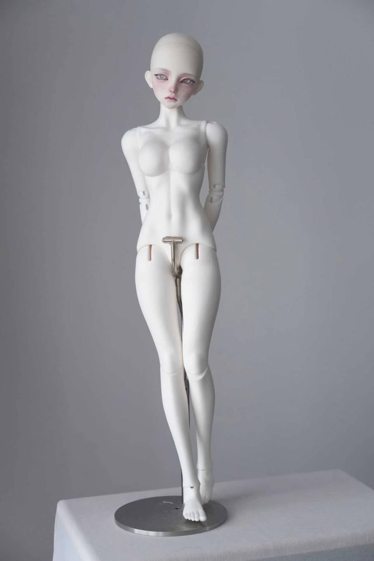 Soleil 1/4 BJD female body