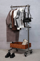 Igloo BJD Movable floor-standing clothes rack