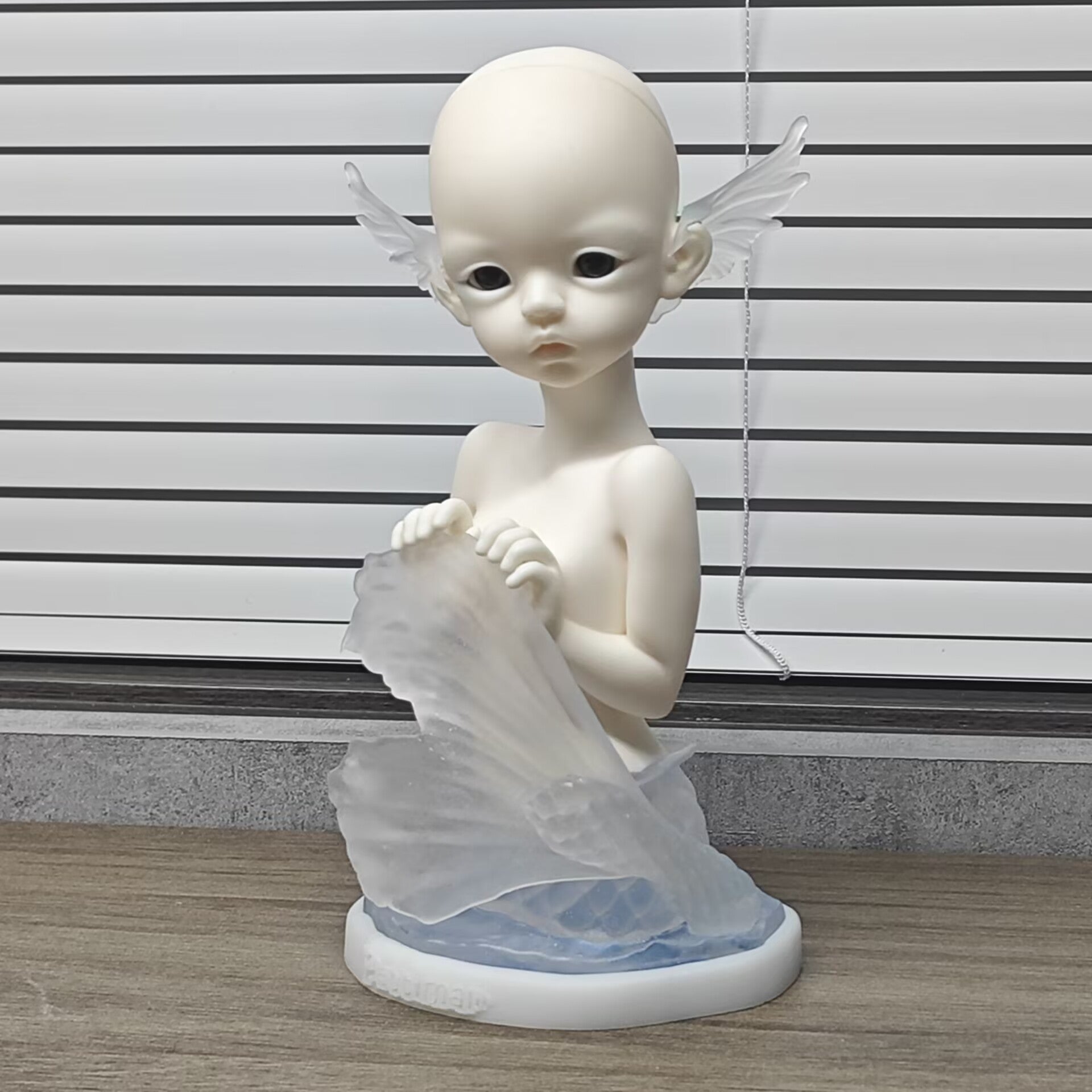 Pettimal 1/6 mermaid bust stand