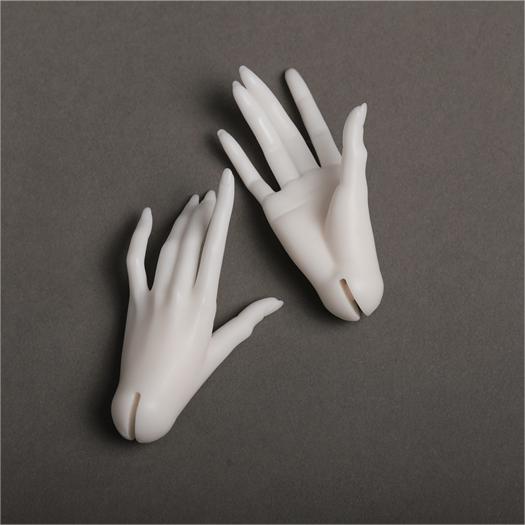 DollZone 1/3 bjd hands and feet for 70cm female body