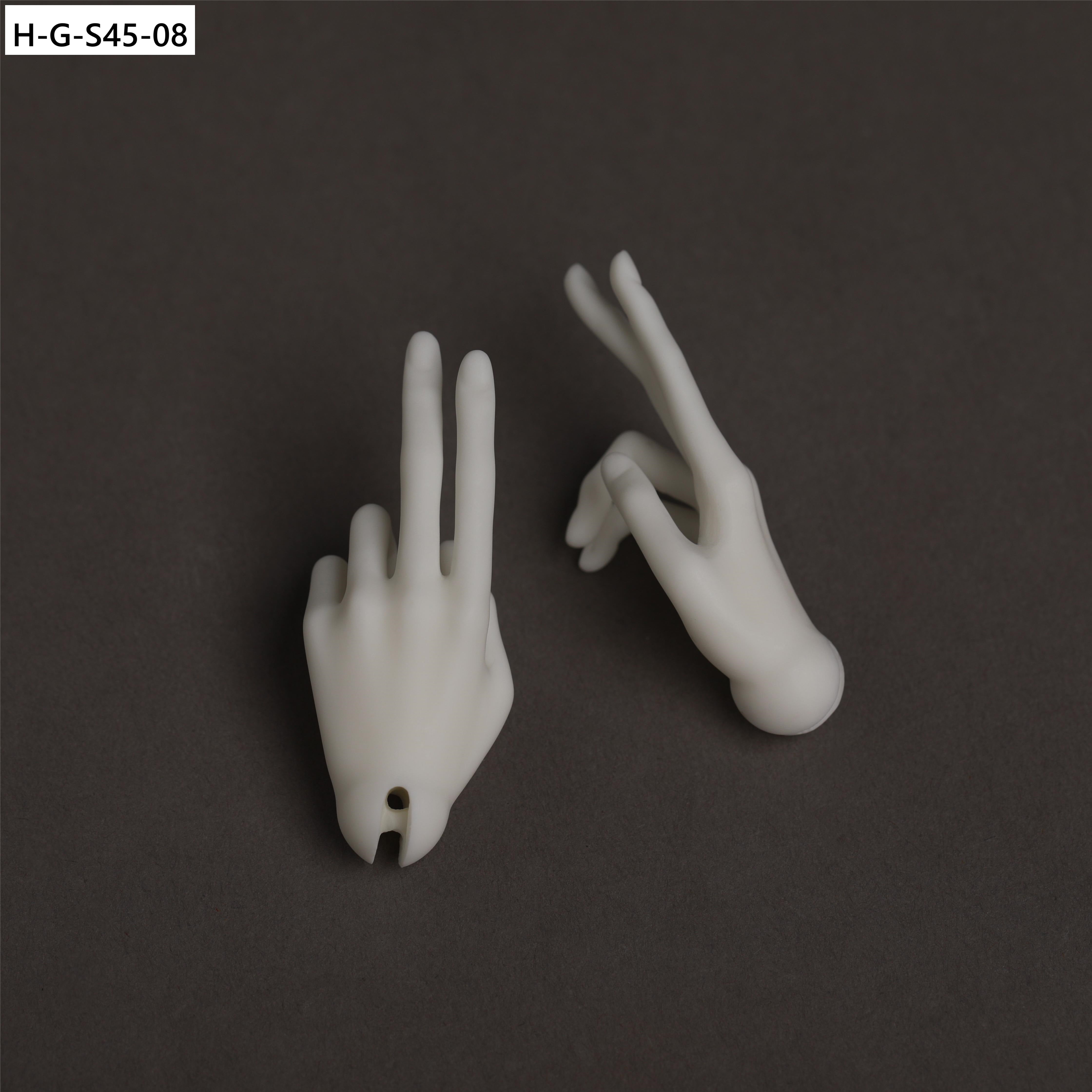 DollZone 1/4 bjd hands and feet for 45cm dog body