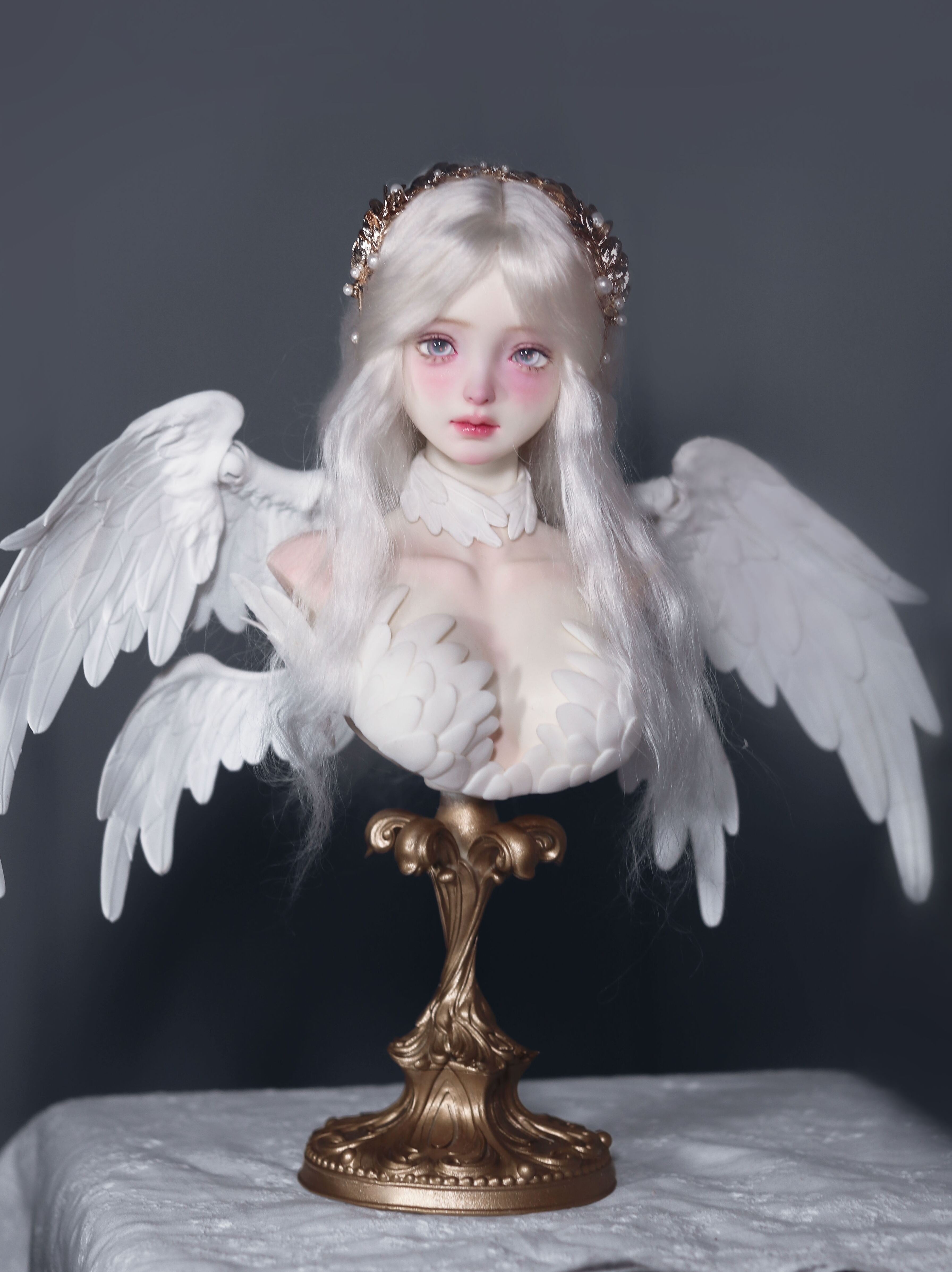 Luei BJD bust stand